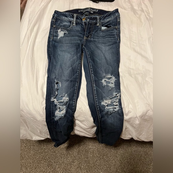 American Eagle ripped Jeans - Picture 1 of 3